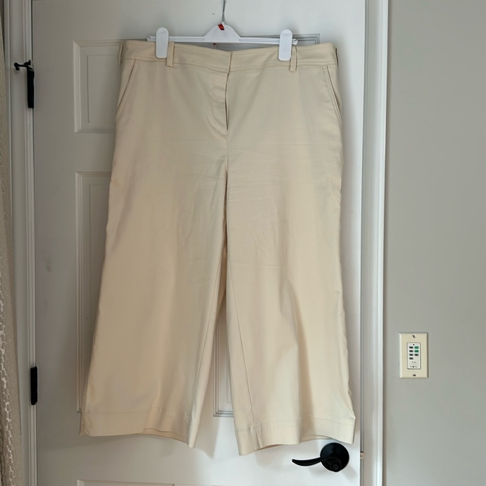 Chico’s Women’s Cream Colored Pants